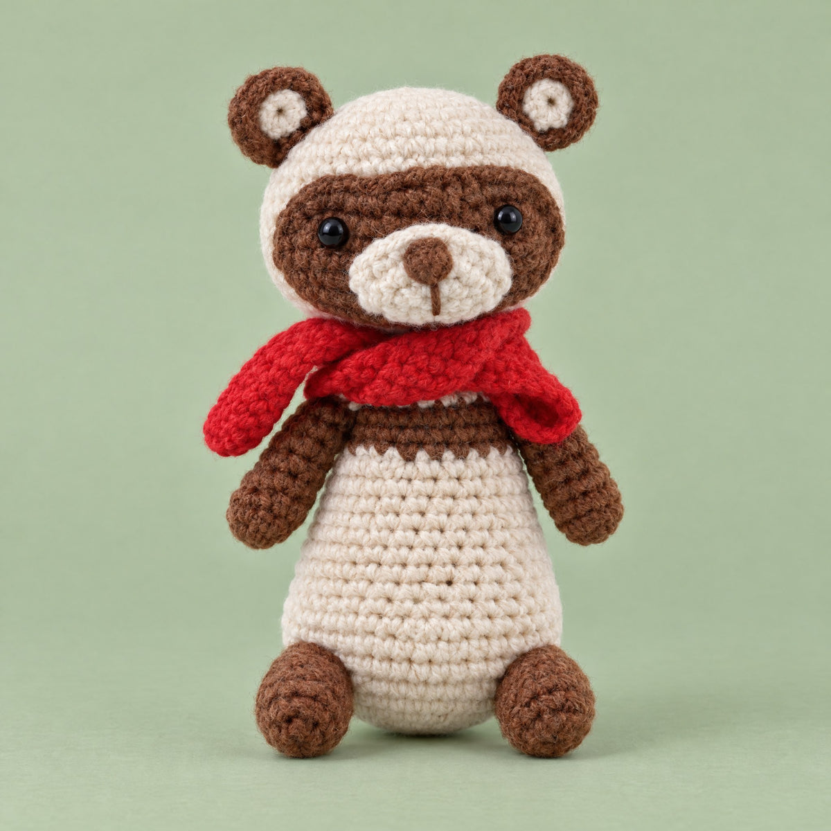 Le petit ours, de face